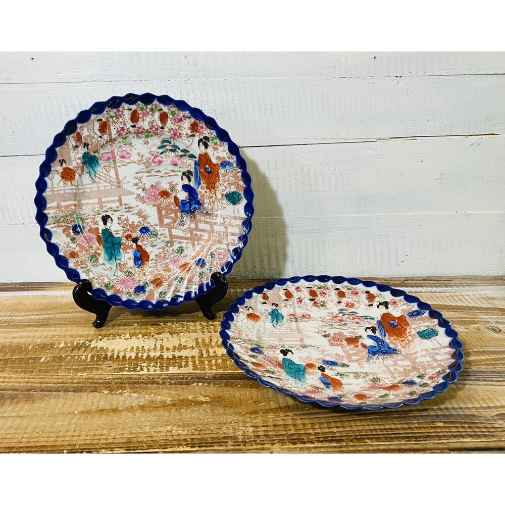 Set of 2 Vintage Antique Hand Painted Geisha Girls Scalloped Nippon Plates 8.5"